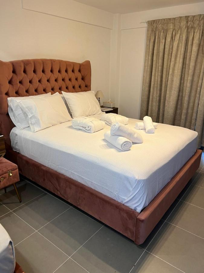 Airport Luxury Stay Artemida  Exterior photo