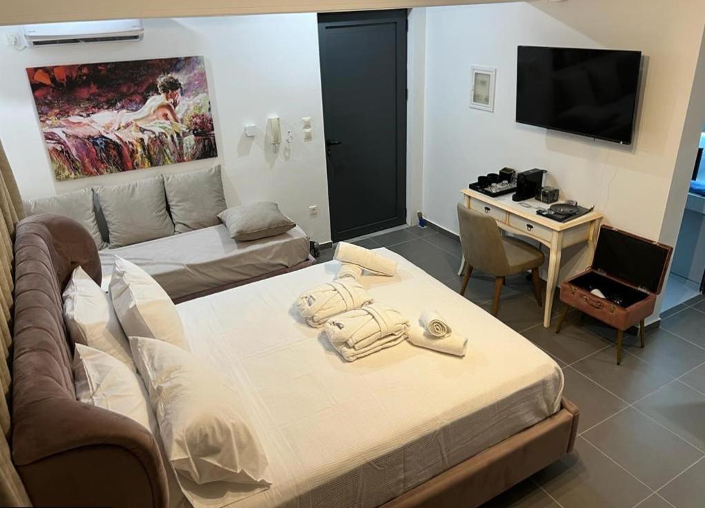 Airport Luxury Stay Artemida  Exterior photo
