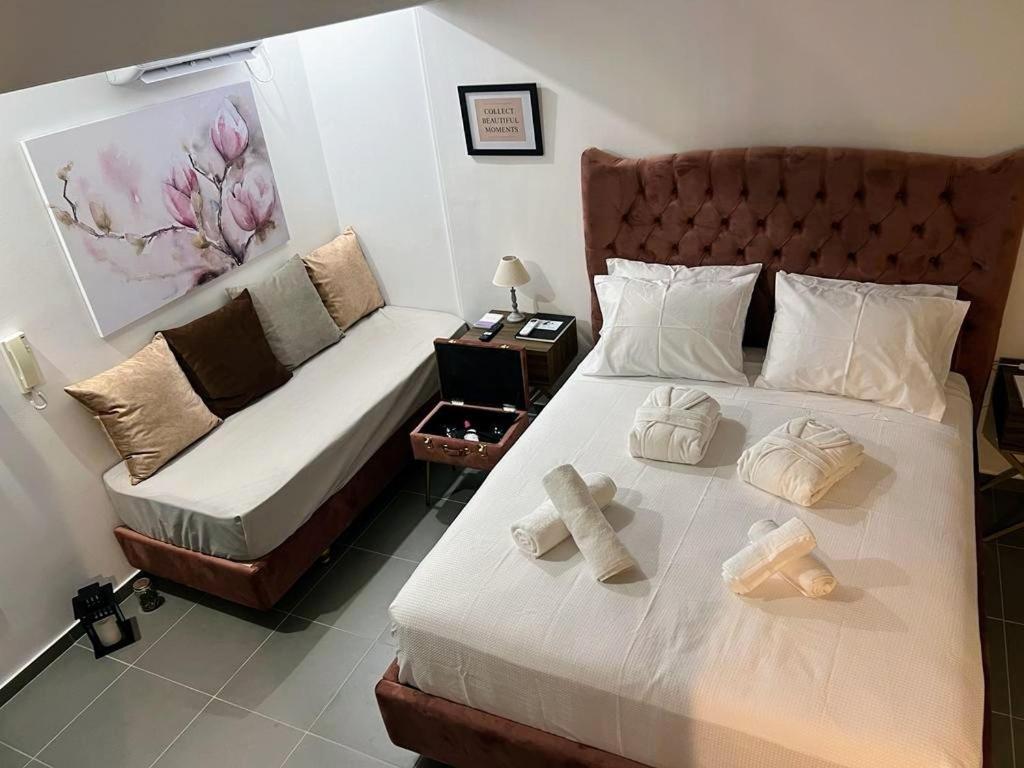 Airport Luxury Stay Artemida  Exterior photo